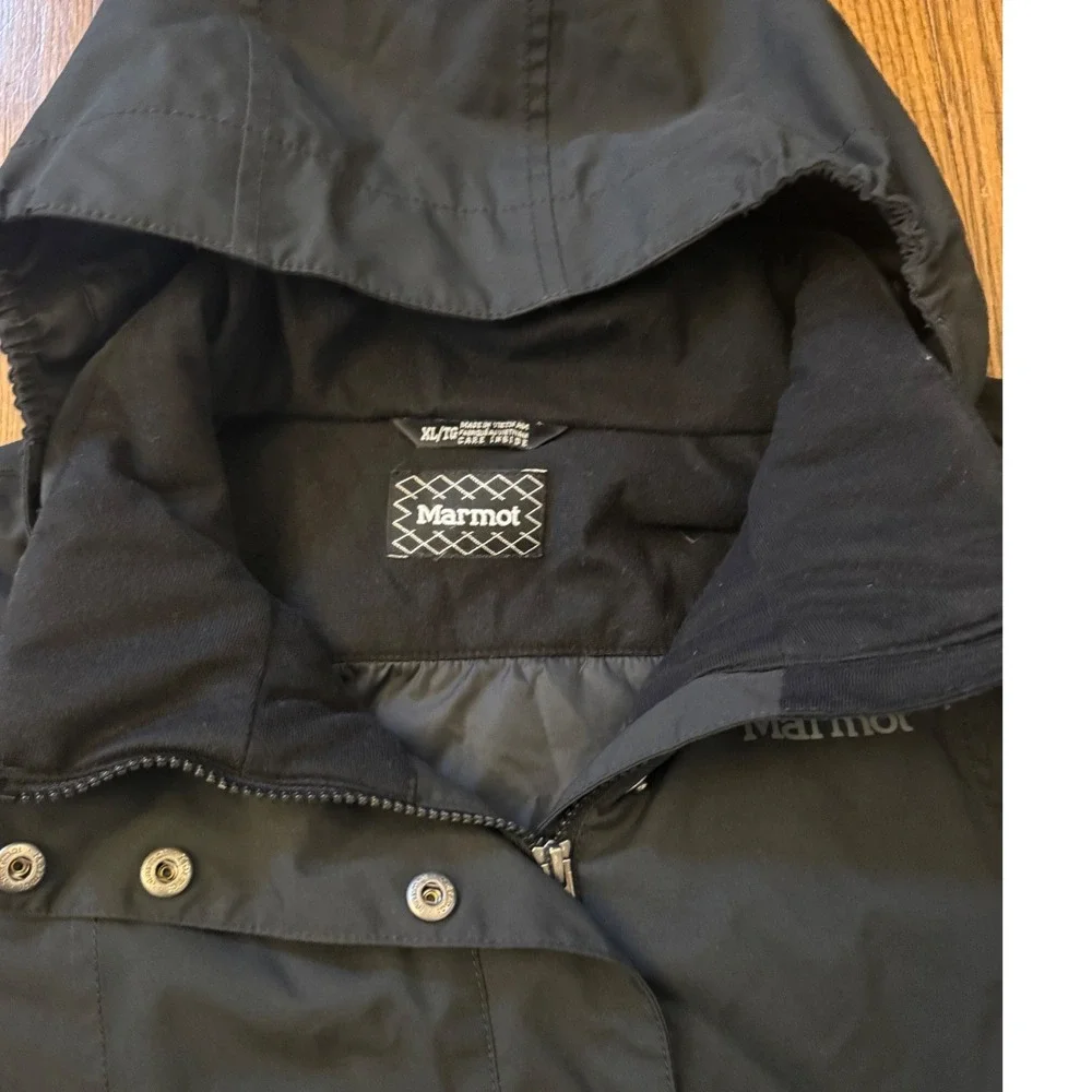 Marmot Kids XL Black Hooded Ski Jacket Waterproof Winter Coat with Powder Skirt